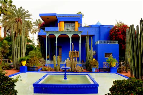 jardin majorelle et yves saint laurent museum|le jardin majorelle blue.